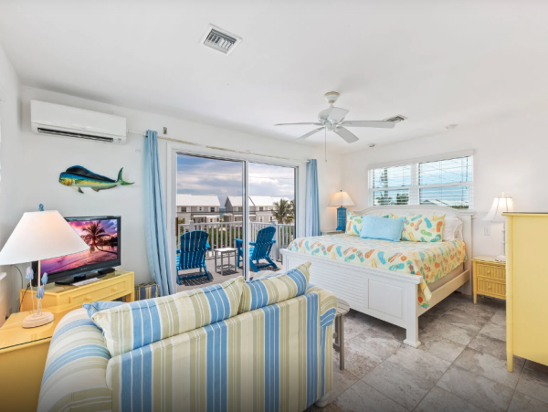Boca Grande Lovely Pool Home with 3 Bedrooms